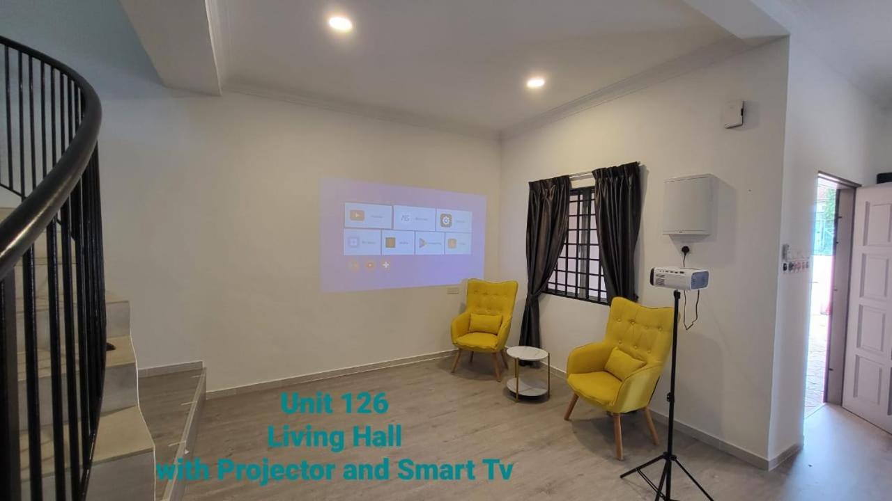 Ipoh Family Villa-Spacious Stay For 21 Or 42Pax Exterior photo