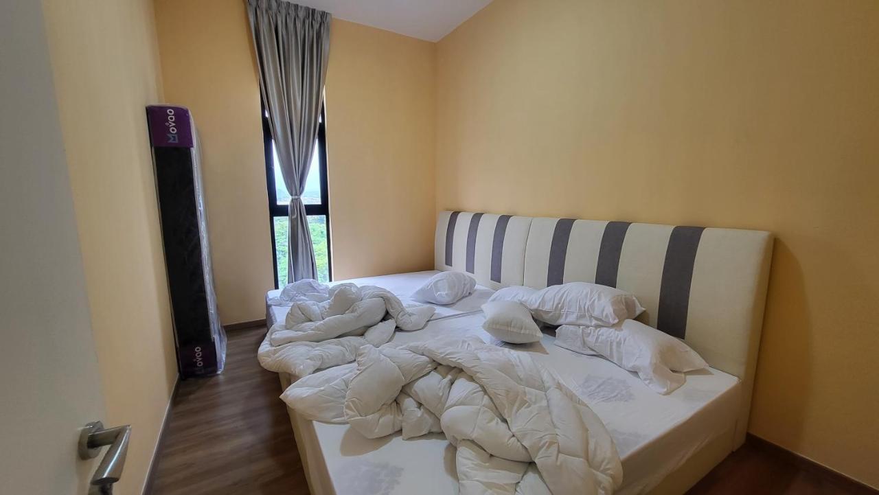 Ipoh Family Villa-Spacious Stay For 21 Or 42Pax Exterior photo