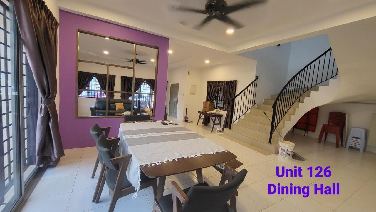 Ipoh Family Villa-Spacious Stay For 21 Or 42Pax Exterior photo